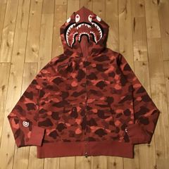 希少】a bathing ape アベイシングエイプ シャークパーカー 赤 M