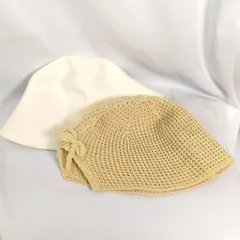 帽子2点セット 1.SHOO-La-Rue  シューラルー　UVカットニットハット オフホワイト 2.ユニクロ UNIQLO　バックスリットリボン付ベル型ニット帽 □□