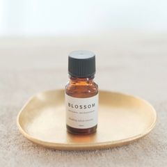 コンラッド大阪 オリジナルエアアロマ Serenity 13ml - メルカリ