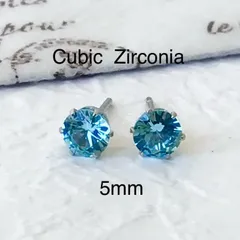 102、サージカルステンレスポストピアス、キュービックジルコニア、ライトブルー、5mm、シルバー、ハンドメイド