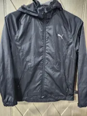 プーマ ブラック ウィンドブレーカー フード ジャケット