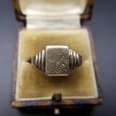 2025年最新】シグネットリング ビンテージの人気アイテム - メルカリ