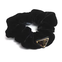 2025年最新】プラダ シュシュの人気アイテム - メルカリ