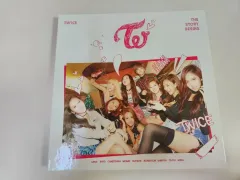 TWICE（トゥワイス） The Story Begins アルバム