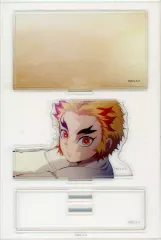 【中古】アクリルスタンド・アクリルパネル 煉獄杏寿郎(幼少期) 「劇場版 鬼滅の刃 無限列車編 上映四周年記念 炎柱・煉獄杏寿郎カフェ×ufotable Cafe×マチ★アソビCAFE×ufotable DINING×ufotable CINEMA ランダムミ