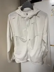 NIKE ウィンドランナー ランニングジャケット 2XL 出品