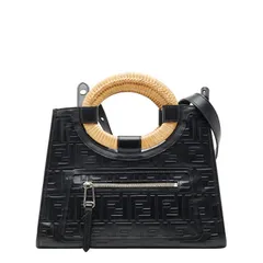 2025年最新】FENDI フェンディ RUNAWAYの人気アイテム - メルカリ