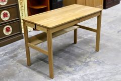 無印良品　＊廃盤希少＊ 木製パーソナルデスク 稀少なタモ材を使用した無印良品(MUJI)のパーソナルデスク。シンプルで