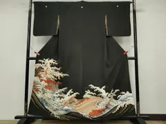 平和屋着物●セミアンティーク　黒留袖　刺繍　立波文　金彩　正絹　逸品　CABA8188ut