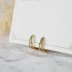 シリコンカバーつき！ピアスに見えるイヤリング！　ツイスト&シンプルワイヤーのフープイヤリング  ノンホールピアス　ゴールド　シルバー　メンズ　ギフト　クリスマス　冬　ete agete nojess が好きな方にもおすすめ