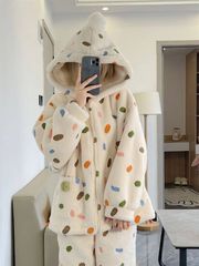 Item thumbnail for item b1c8dadb-1538-4d78-a9f8-e8c02e4df57e