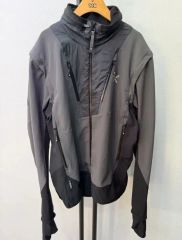 モンチュラ ウィンドブレーカー ジャケット グレー