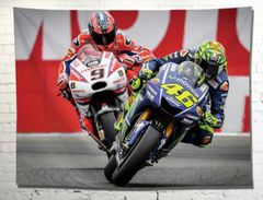 ☆アウトレット☆ 新品 MotoGP YAMAHA 100 cm レーシング 壁掛け 46 VS