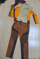 まとめ) MOUNTIA レディース 登山ウェア 上下セット+ベスト セット (今週まで)