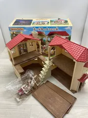 S10 シルバニアファミリー 赤い屋根の大きなお家 人形無し 家のみ 長期保管品 現状品