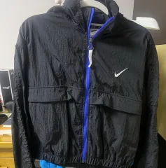 NIKE ナイキ ウィンドブレーカー ブラック