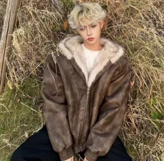 綿ショートコート　ストリートジャケット　カジュアルアウター