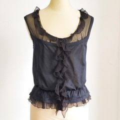 ズッカ 刺繍ノースリーブフレアブラウス 黒 コットン - メルカリ
