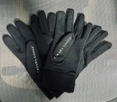 2025年最新】CANADA GOOSE 手袋の人気アイテム - メルカリ