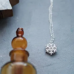 雪の結晶 ネックレス シルバー925