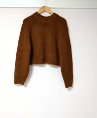 ハイクオリティ ニット(新品)