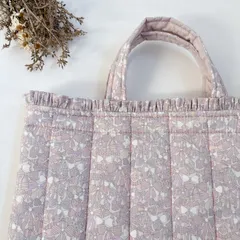 Basket of Daisy　リバティ　フリルキルト　レッスンバッグ　ジェニーズボウズ　ピンク入園　入学　大人も　サブバッグ　絵本バッグ