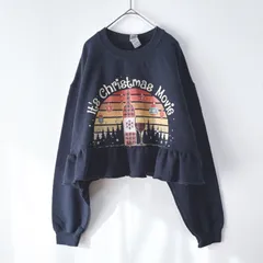 古着リメイクスウェット　ネイビー　クリスマスプリント　裏起毛トレーナー　裾ギャザーフリル　あったかい　紺　メロー仕上げ　冬　レディーストップス