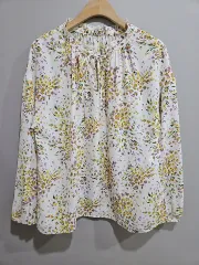 1+1 NATURAL BEAUTY BASIC ) 花 ブラウス M