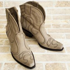 Item thumbnail for item 54fac7aa-e6c2-4bb0-86c9-d23edb5a2dd9