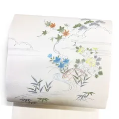 名古屋帯　アイボリー　桔梗　松　笹　花模様　着物　122 p ms