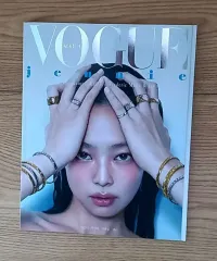 VOGUE ボーグ 2024年 5月号 BLACKPINK ジェニ jennie 月刊誌