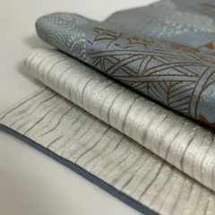貿易保証 附け下げ(袷) (紬しゃれ着 杢目絞り櫛紋様 金駒刺繍 錆