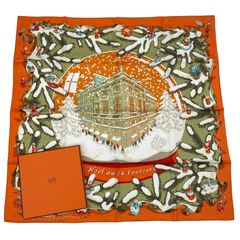 新品同様 CHANEL シャネル スカーフ 大判 シルク マトラッセ柄 ココ