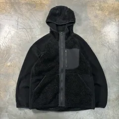 ホワイトマウンテニアリング x ユニクロ フリース ジャケット