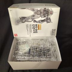 반다이 MG 1/100 기동전사 건담전 THE ART OF GUNDAM 샤아 전용 자쿠 Ver.2.0 메카니컬 클리어 회장 한정