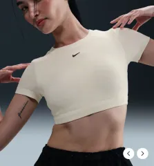 ナイキ クロップド 半袖 Tシャツ アイボリー