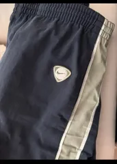 ナイキ ネイビー トラック パンツ