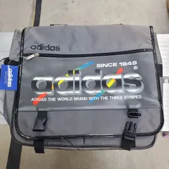 希少ビンテージ adidas（アディダス）トレフォイルロゴ メッセンジャーバッグ (グレー)【1980-90年代デサント時代】
