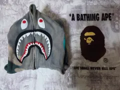 A BATHING APE アベイシングエイプ ハンドダイ シャークフーデッド ジップアップ