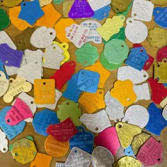 【A】100点 ヴィンテージ ドッグタグ 大量 まとめ売り まとめて セット 卸売 当時物 ビンテージ セット アンティーク アクセサリー 小物 キーホルダー 昭和レトロ ガレージ カスタム レア形状 スケルトン インダストリアル  ブロカント P721