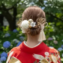 即日発送 ●再販●成人式 結婚式　卒業式　高級造花　髪飾り　振袖　和装　着物　袴