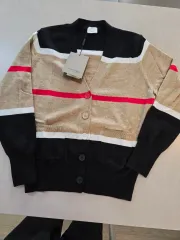 2025年最新】バーバリー アンサンブルの人気アイテム - メルカリ