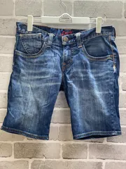 【D1-07】◇   Levi's   26サイズ　ショートパンツ　紺色