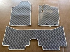 AE91・AE92レビン TOYOTA純正トランクマット - メルカリ