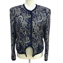 新品⭐︎伊太利屋☆花柄レース ノーカラージャケット 新品⭐︎伊太利屋☆花柄レース ノーカラージャケット 伊太利屋（ノー