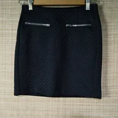 M1-02317【Women】GU(ジーユー) スカート (S) / 黒 表・裏、左下ほつれ有 K