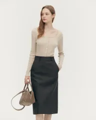 新品)SIE シエ レア Starship Square ボタン ニット ソイベージュ S