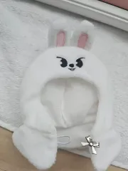 Stray Kids (ストレイキッズ・スキズ・SKZ) リノ (LEE KNOW・イミンホ) リービット (Leebit) 10cm 服