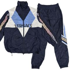 ヴェルサーチ VERSACE セット レディース メンズ ブランド ナイロン ウィンドブレーカー ネイビー マルチカラー 46 48 スポーツウェア おしゃれ 【中古】 ヴェルサーチ VERSACE セット レディース メンズ ブランド ナイロン
