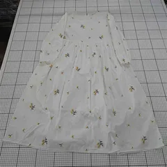 ◇ ⊂ ワンピース ピチ PICH KBP-279 花柄刺繍コットンワンピース 長袖 ホワイト系 レディース F E  【1510240010763】